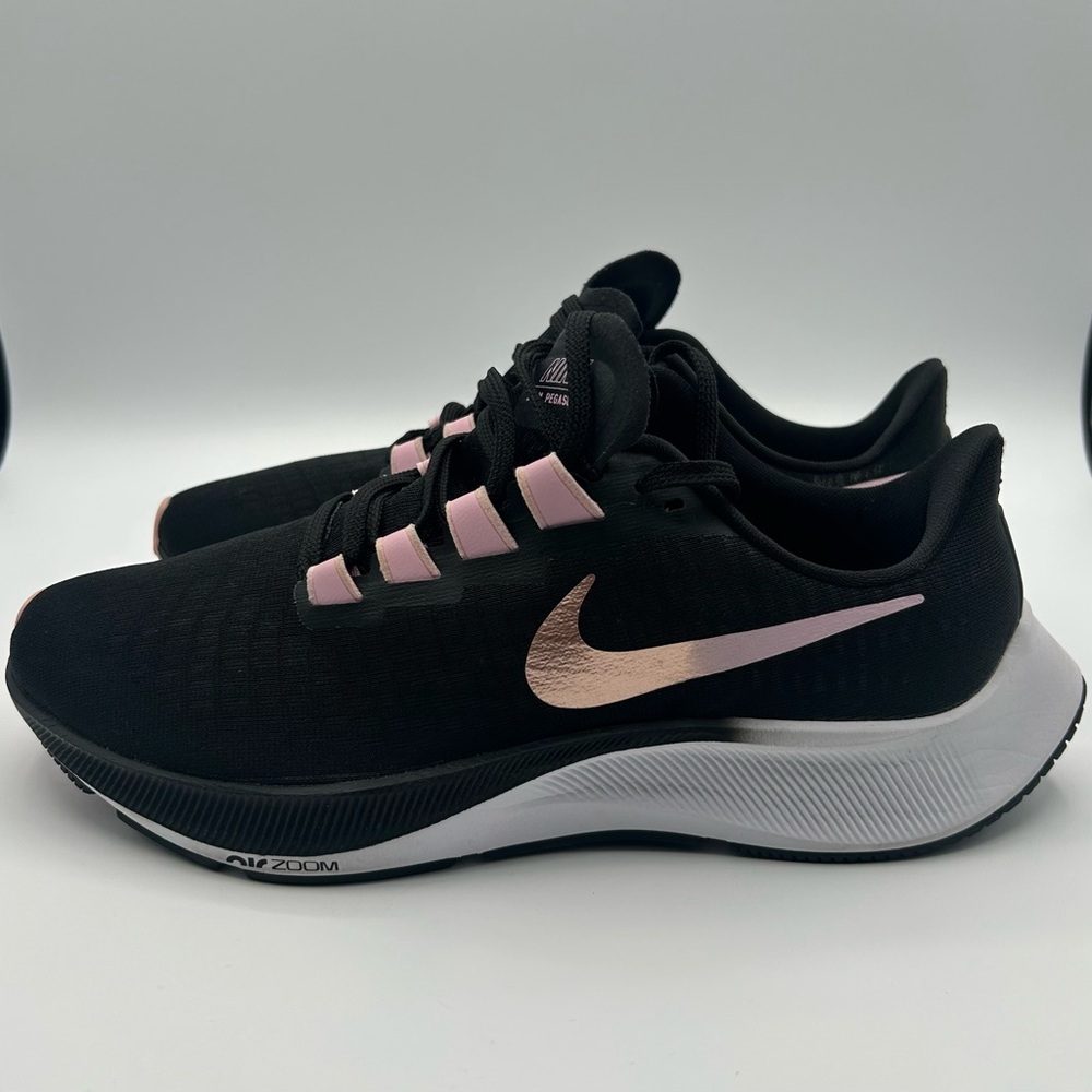 Nike Air Zoom Pegasus 37 Women's Size 10 Running Shoes Black Pink